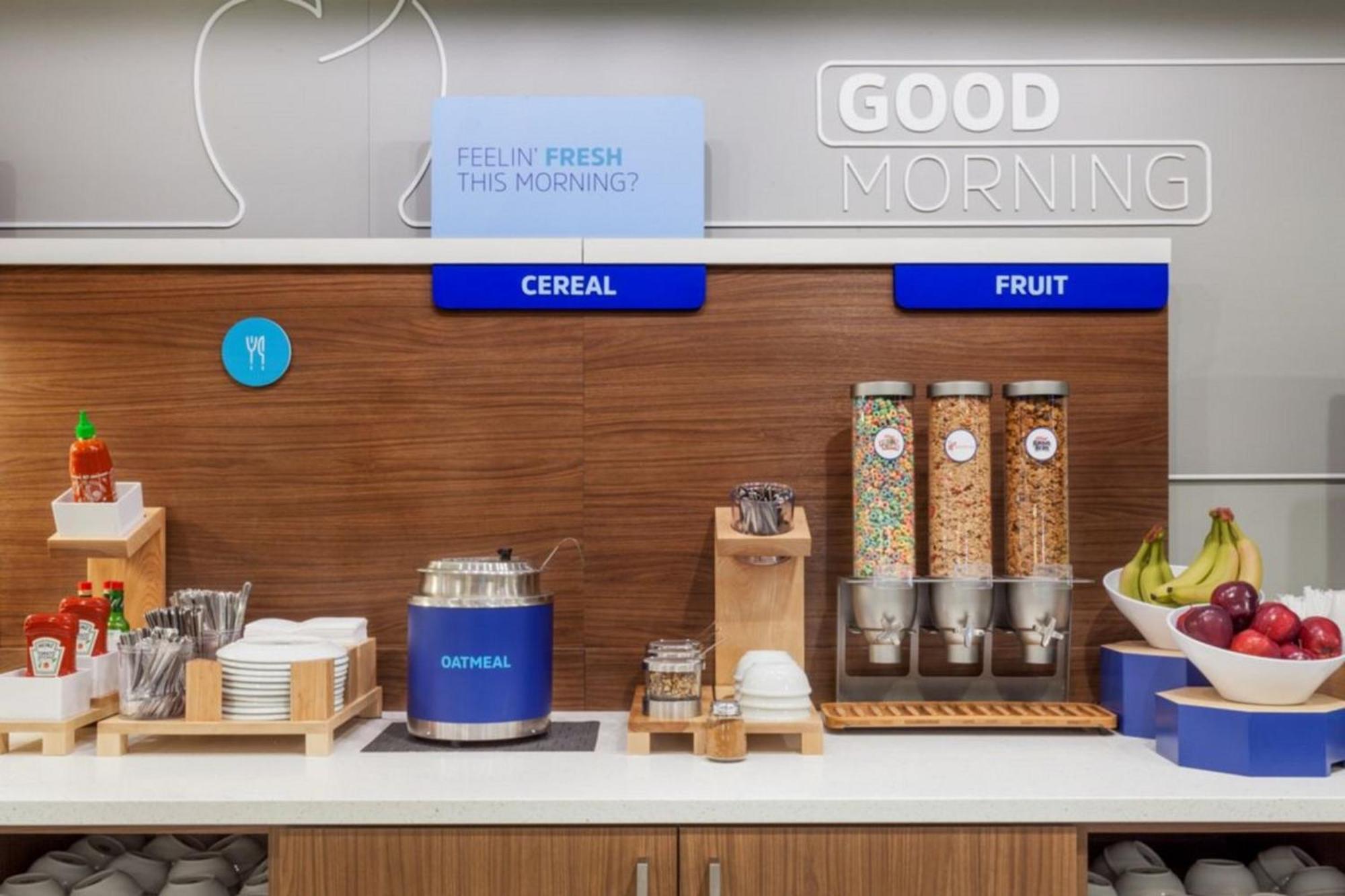 Holiday Inn Express & Suites Mansfield - Ontario By Ihg 外观 照片